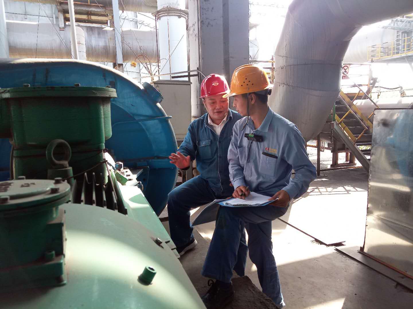 【先進(jìn)典型】人生也可以這樣敘寫——記漢中市青年科技獎(jiǎng)獲獎(jiǎng)?wù)咄跞愎? title=